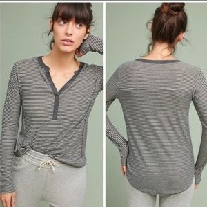 AKEMI + KIN GRAY GOLD HENLEY LUREX TOP long Anthopologie